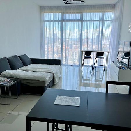 Beacon Executive Suites Georgetown By Biggy Homiie Eksteriør bilde